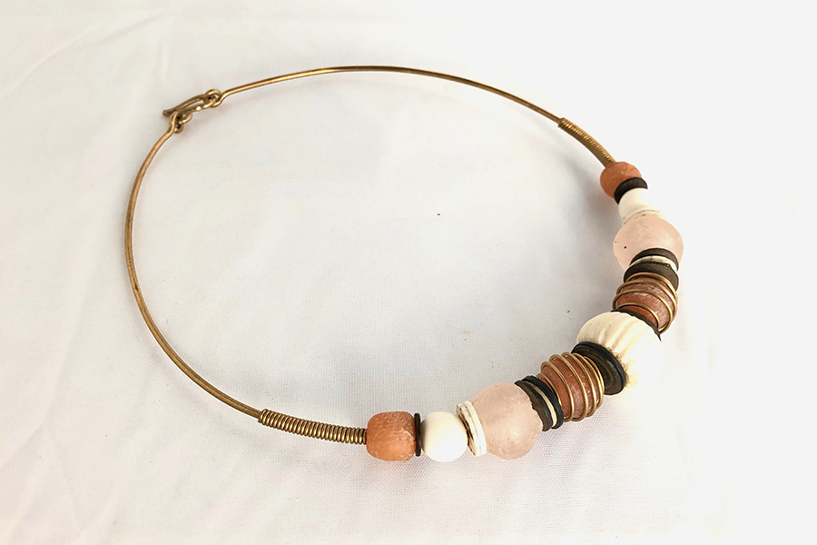 chocker7