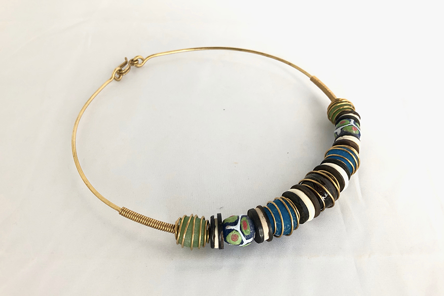 chocker8